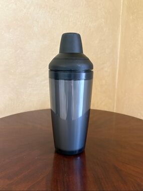OXO Good Grips Cocktail Shaker with Jigger Lid and Built in Strainer